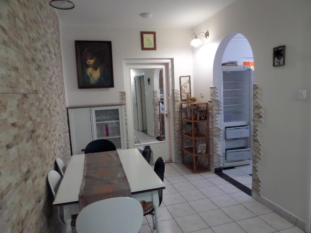 Bori Apartmanok Hajdúszoboszló Exterior foto